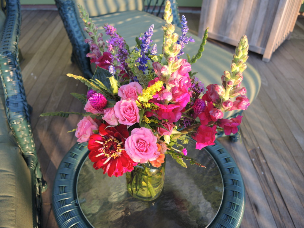 My Mohonk flower arrangement--photo copyright Anne Underwood Enslow